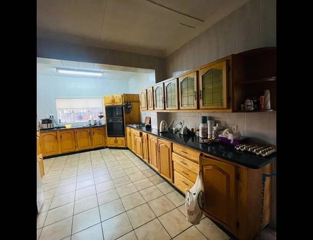 3 BEDROOM HOUSE FOR SALE IN PRIMROSE EAST